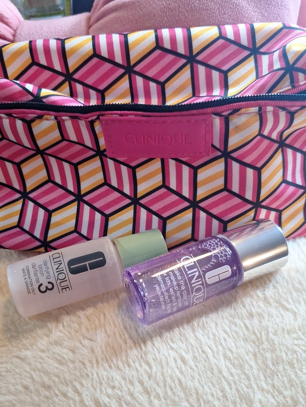 Clinique Mini Skincare Duo with Pink, Yellow & Purple Geometric Pouch. Set Of 3